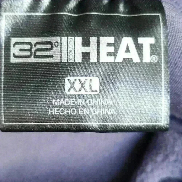 32D Pullover - Picture 5 of 5